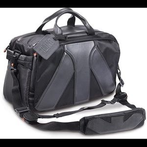 Manfrotto Lino Pro VII Messenger Large Camera Bag